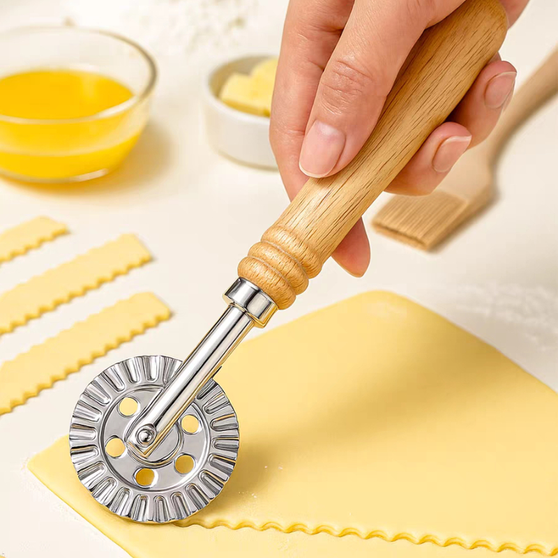 Kółko do ciasta, okrągłe narzę – Kitchen Roller Baking recenzja i cena