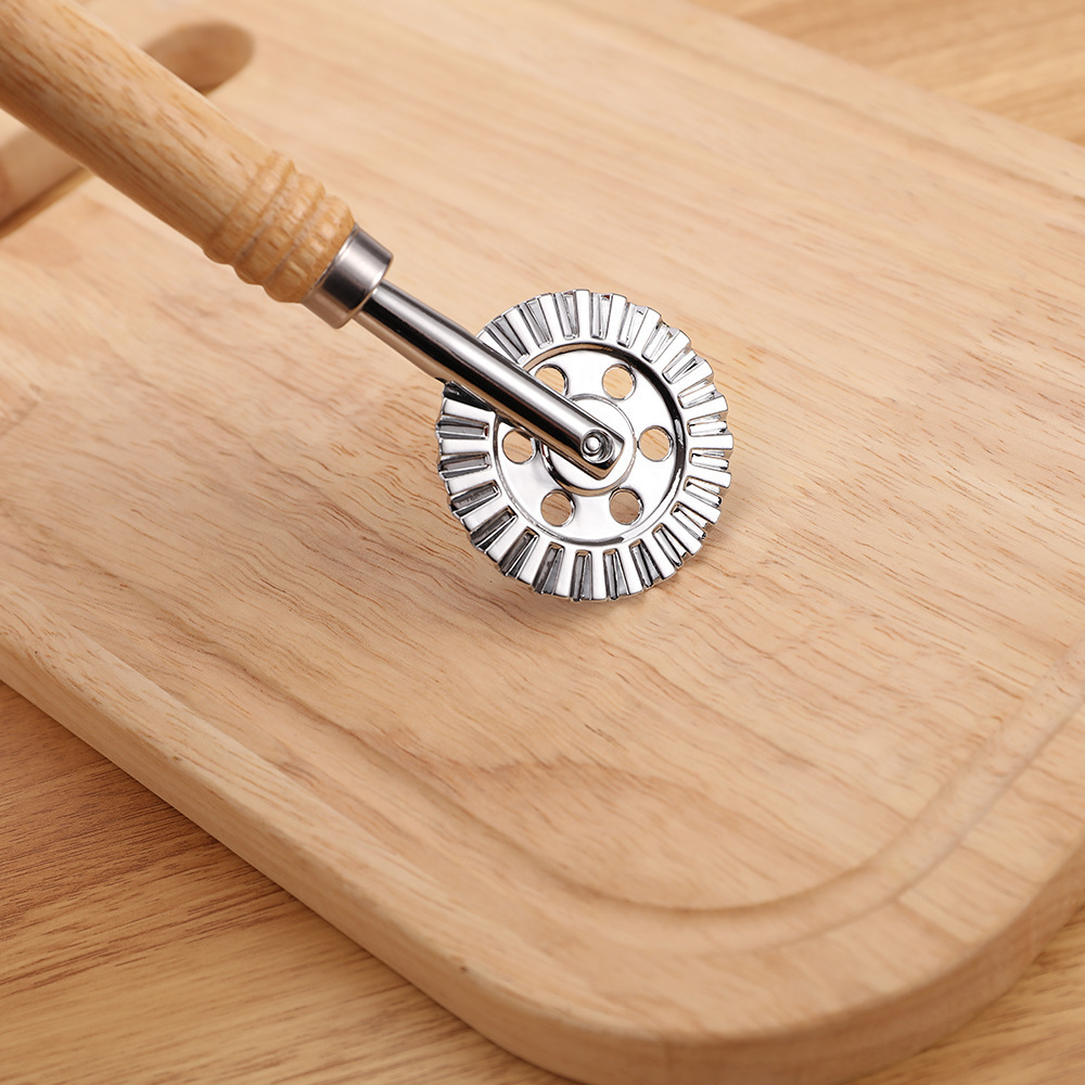 Kółko do ciasta, okrągłe narzę – Kitchen Roller Baking recenzja i cena